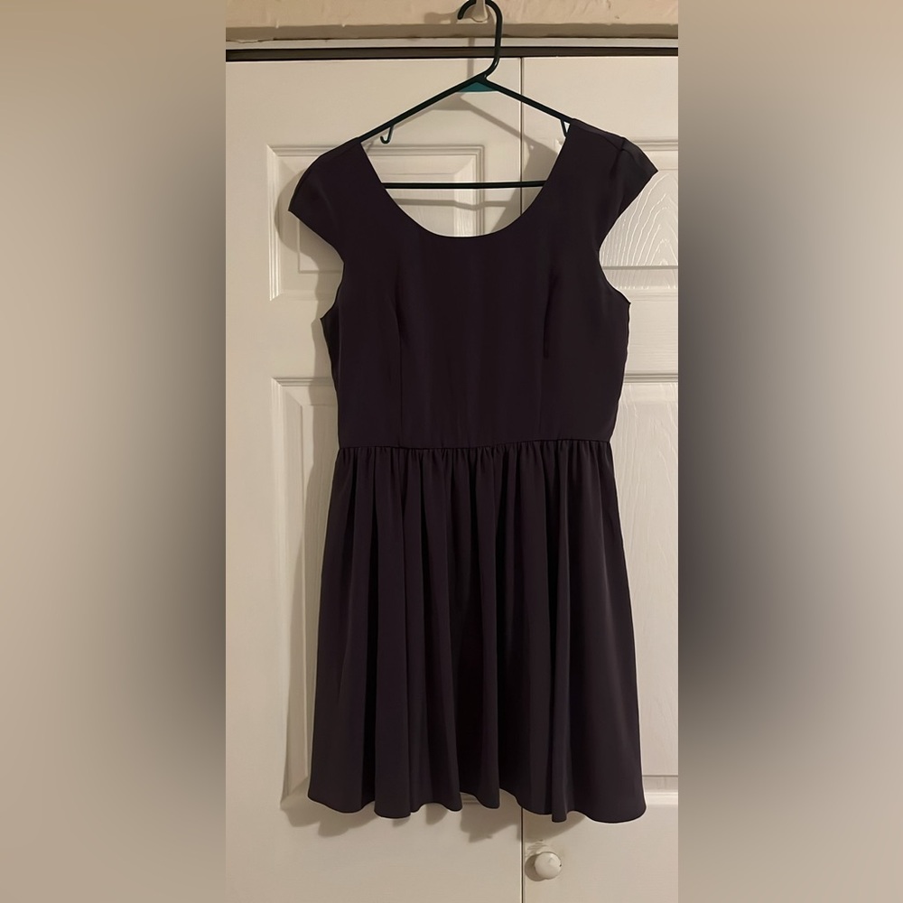 Super pretty Banana Republic mini dress